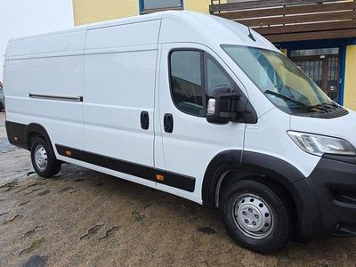 Weiß Gebraucht 2023 Opel Movano Selection Van | 29.900 €
