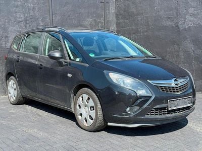 Usata Opel Zafira Tourer Edition 150 CV (110 kW) 2012 Nero Monovolume