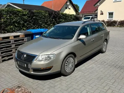 Gebraucht VW Passat 105 PS (77 kW) 2007 Beige Kombi
