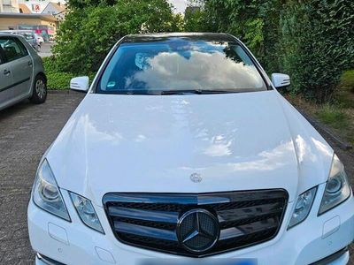 Mercedes E220