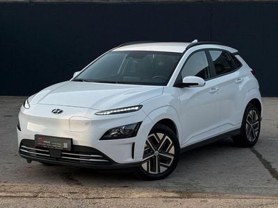Gebraucht Hyundai Kona Select 100 kW (136 PS) 2022 Weiß SUV