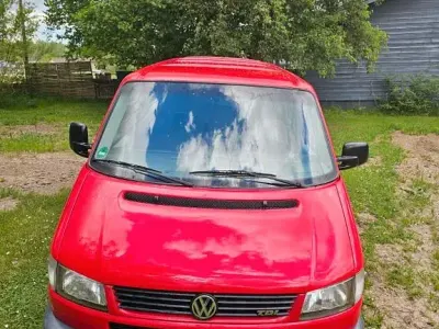 Używany VW T4 102 KM (75 kW) 1999 Czerwony Van