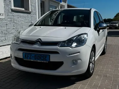 Gebraucht Citroën C3 SELECTION 68 PS (50 kW) 2013 Weiß Kleinwagen