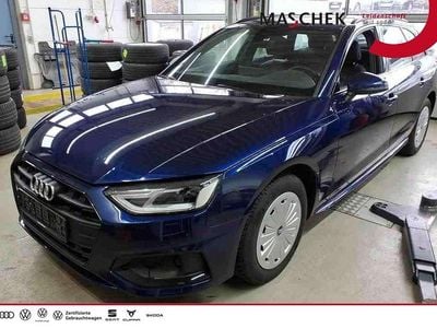Gebraucht Audi A4 Advanced Plus 150 PS (110 kW) 2022 Navarrablau metallic Kombi
