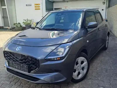 Gebraucht Suzuki Swift Comfort 83 PS (61 kW) 2025 Grau Kleinwagen