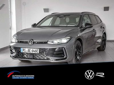 Gebraucht VW Passat R-line 272 PS (200 kW) 2024 Diabasgrau metallic Kombi