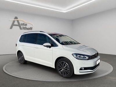 Weiß Gebraucht 2021 VW Touran Highline Van / Kleinbus | 27.999 € (Guter Preis)