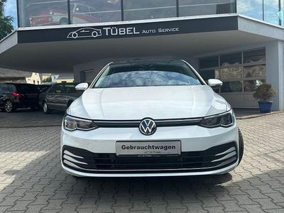 Gebraucht VW Golf VIII Active 131 PS (96 kW) 2022 Weiß Limousine