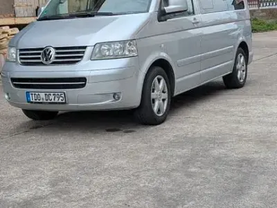 Gebraucht VW Multivan 131 PS (96 kW) 2006 Silber Van / Kleinbus