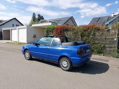 Second-hand VW Golf Cabriolet Comfortline 101 CP (74 kW) 1998 Cabrio