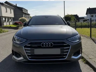 Gebraucht Audi A4 Advanced 204 PS (150 kW) 2021 Silber Kombi