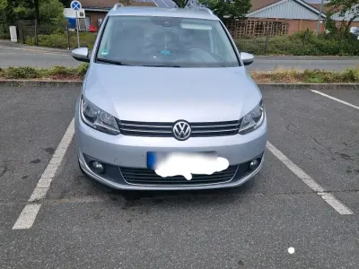 Gebraucht VW Touran 140 PS (102 kW) 2015 Silber Van / Kleinbus
