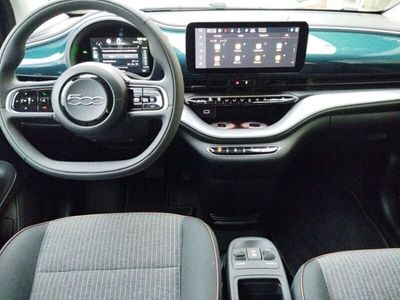 gebraucht Fiat 500e ''Icon'' LED Rückfahrkamera Sitzheizung Klimaautomatik Allwetterreifen