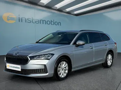 Gebraucht Skoda Superb 150 PS (110 kW) 2024 Andere Kombi