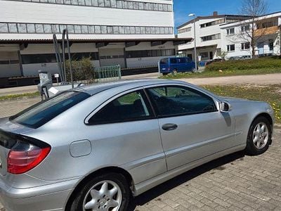 Usata Mercedes C180 129 CV (94 kW) 2002 Argento