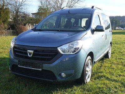 Gebraucht Dacia Dokker Lauréate 116 PS (85 kW) 2013 Blau "mineral" Van / Kleinbus