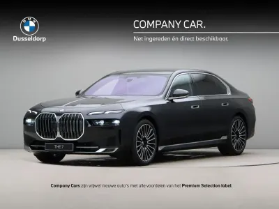 Gebraucht BMW 740 286 PS (210 kW) 2025 Grau Limousine