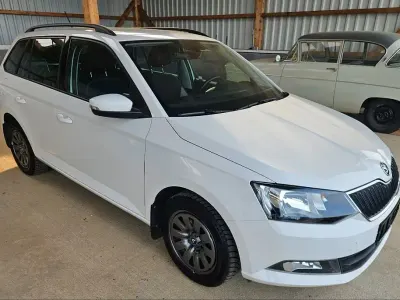 Gebraucht Skoda Fabia Ambition 95 PS (69 kW) 2018 Weiß Kombi
