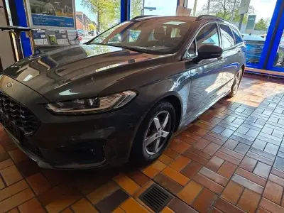 Gebraucht Ford Mondeo ST-Line 190 PS (139 kW) 2022 Grau Limousine