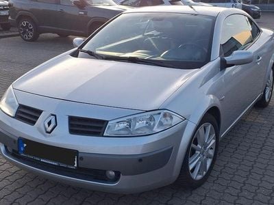 Gebraucht Renault Mégane Cabriolet Privilege 135 PS (99 kW) 2005 Silber Cabrio