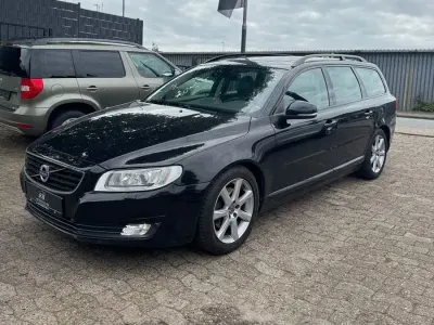 Gebraucht Volvo V70 Linje Svart 181 PS (133 kW) 2016 Schwarz Kombi
