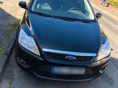 Usata Ford Focus 125 CV (91 kW) 2010 Nero Station wagon