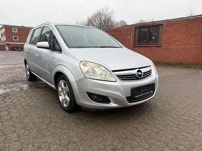 Usata Opel Zafira Edition 116 CV (85 kW) 2008 Argento Monovolume