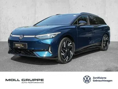 Gebraucht VW ID.7 GTX 250 kW (340 PS) 2025 Aquamarinblau schwarz (metallic) Kombi