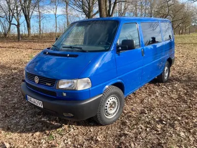 Używany VW T4 102 KM (75 kW) 1999 Niebieski Van