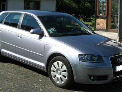Gebraucht Audi A3 Sportback Attraction 140 PS (102 kW) 2004 Silber metallic Kleinwagen