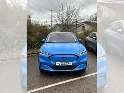 Gebraucht Ford Mustang Mach-E 197 kW (269 PS) 2023 Blau (grabber blue metallic) SUV