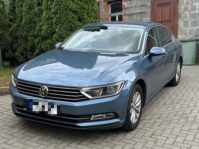 Gebraucht VW Passat 150 PS (110 kW) 2016 Blau Limousine