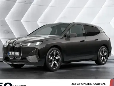 Neu BMW iX 300 kW (408 PS) 2026 Sophistograu SUV