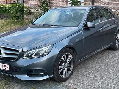 Mercedes E200