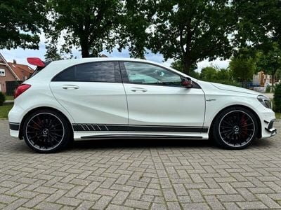 Mercedes A45 AMG