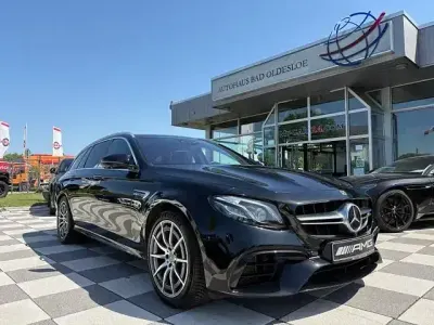 Używany Mercedes E63 AMG AMG 571 KM (419 kW) 2019 Czarny Sedan/Limuzyna