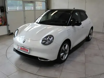 Gebraucht Ora 03 Pro+ 125 kW (171 PS) 2023 Moonlight white/starry black Kleinwagen