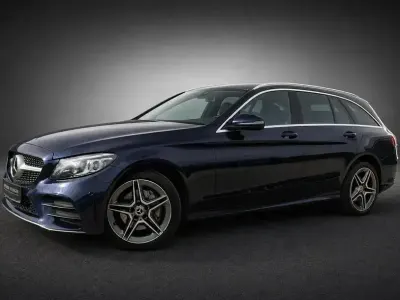 Gebraucht Mercedes C220 AMG 194 PS (142 kW) 2019 Cavansitblau metallic Kombi