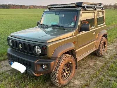 Używany Suzuki Jimny 102 KM (75 kW) 2021 Zielony SUV