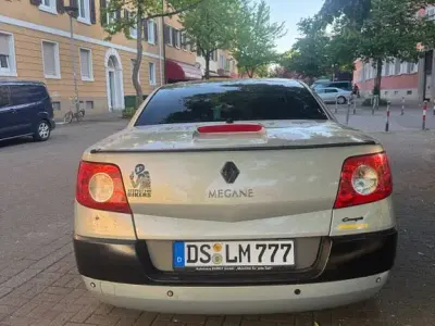 Occasion Renault Mégane Cabriolet Authentique 113 ch (83 kW) 2004 Argent Cabriolet