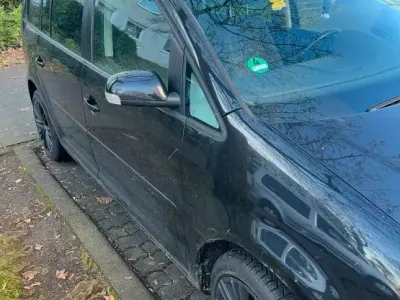 Gebraucht VW Touran 150 PS (110 kW) 2005 Schwarz Van / Kleinbus