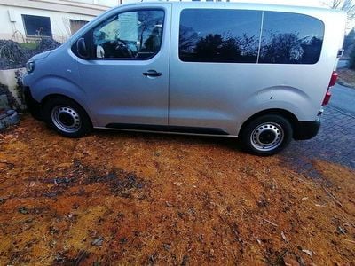 Gebraucht Peugeot Traveller Allure 116 PS (85 kW) 2017 Van / Kleinbus