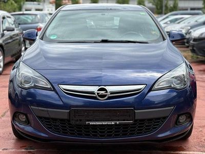 Opel Astra GTC