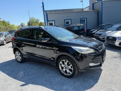 Gebraucht Ford Kuga Titanium 179 PS (131 kW) 2016 Schwarz SUV