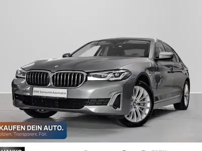 Gebraucht BMW 530e Luxury Line 292 PS (214 kW) 2022 Silber Limousine
