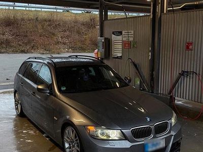 Gebraucht BMW 325 197 PS (144 kW) 2009 Grau Kombi