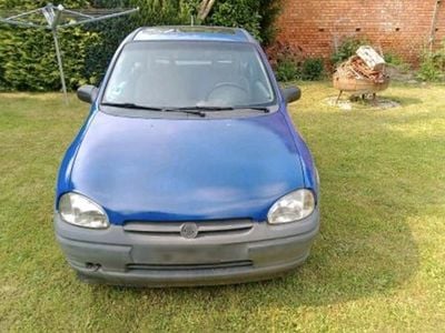 Gebraucht Opel Corsa 50 PS (36 kW) 1995 Blau Kleinwagen