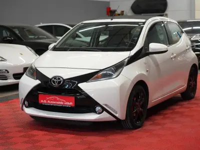 Gebraucht Toyota Aygo X-wave 69 PS (50 kW) 2015 Weiß Kleinwagen