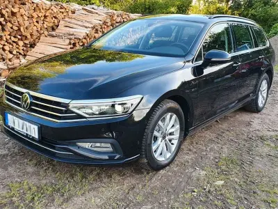Gebraucht VW Passat 150 PS (110 kW) 2022 Schwarz Kombi