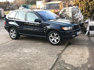 Second-hand BMW X5 Executive 184 CP (135 kW) 2002 Albastru SUV
